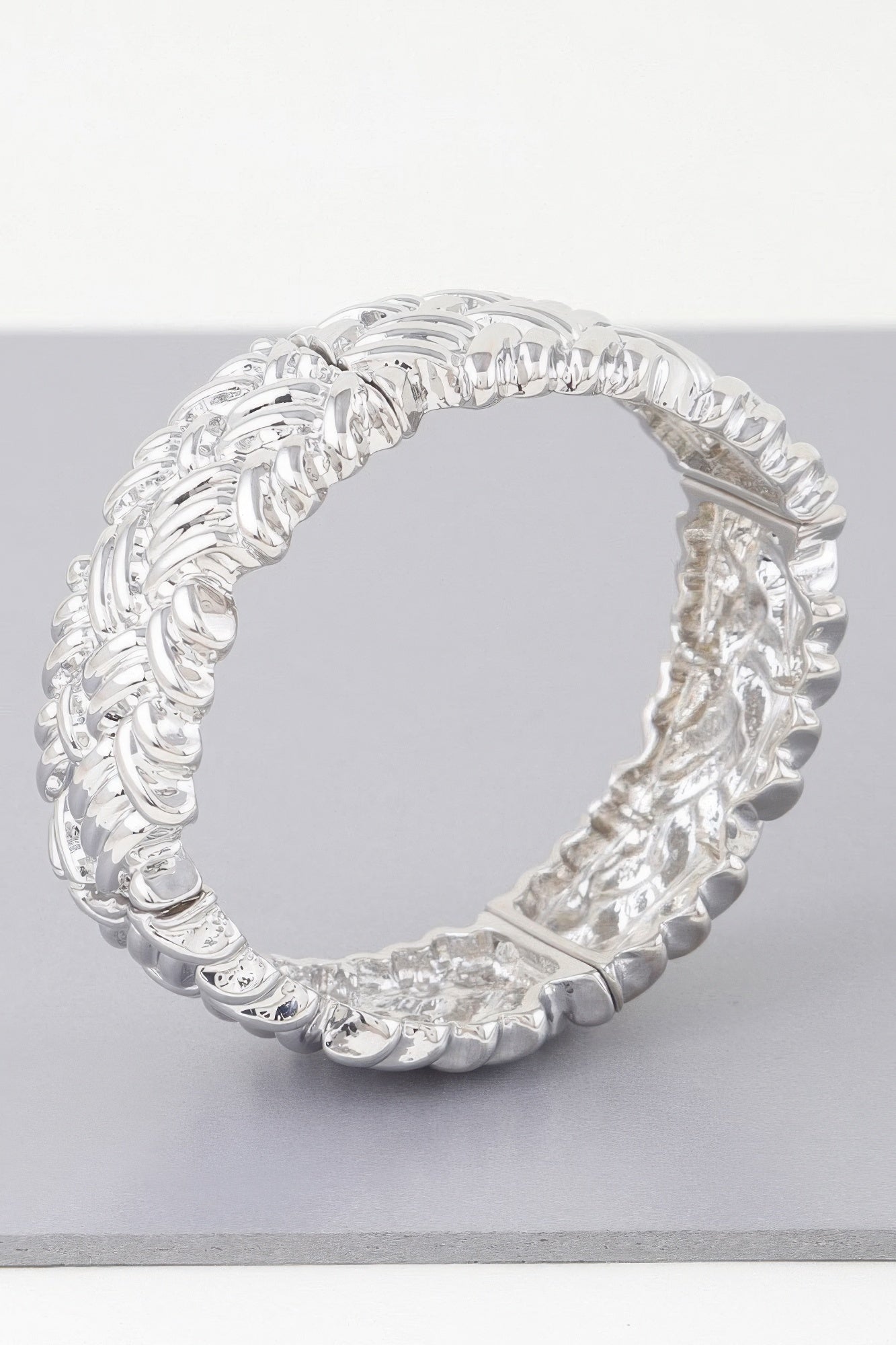 Cross Hatch Cuff Bracelet - Vestidora's